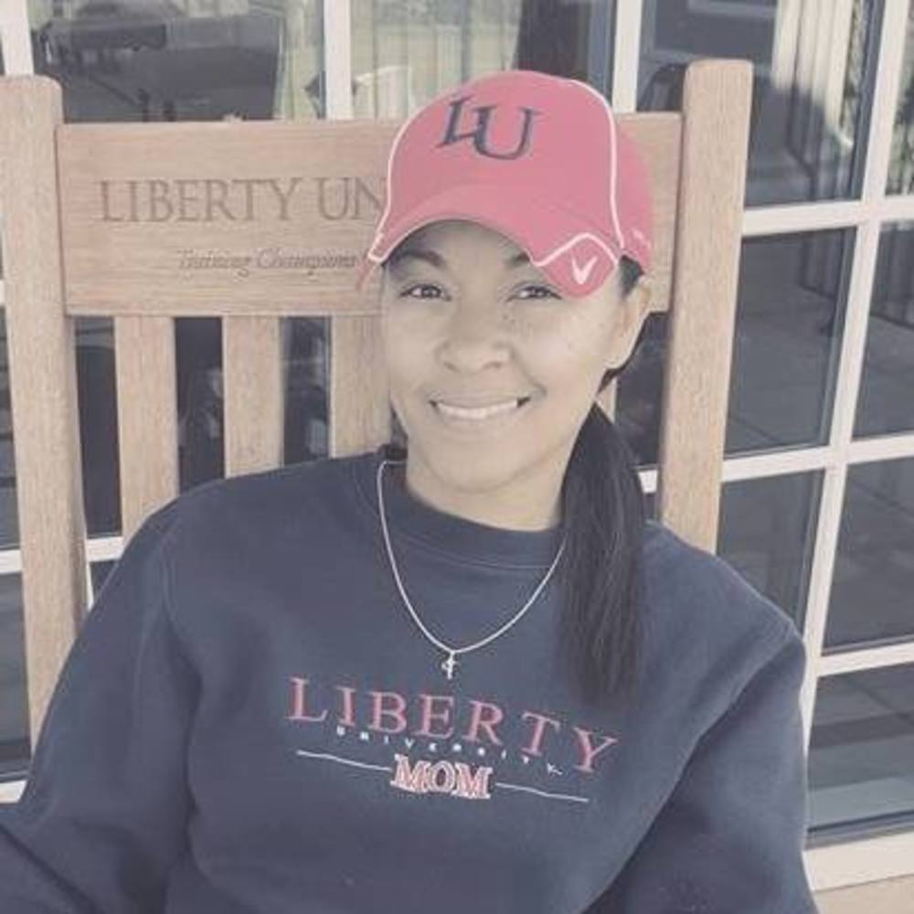 Meet your Posher, Larkeysha