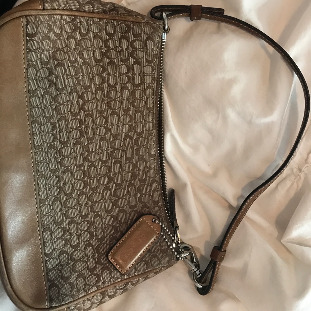Coach small/medium brown C leather bag