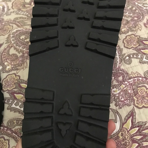 Gucci flip flops