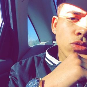 Meet your Posher, Elijah