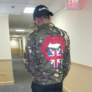 Meet your Posher, Devon