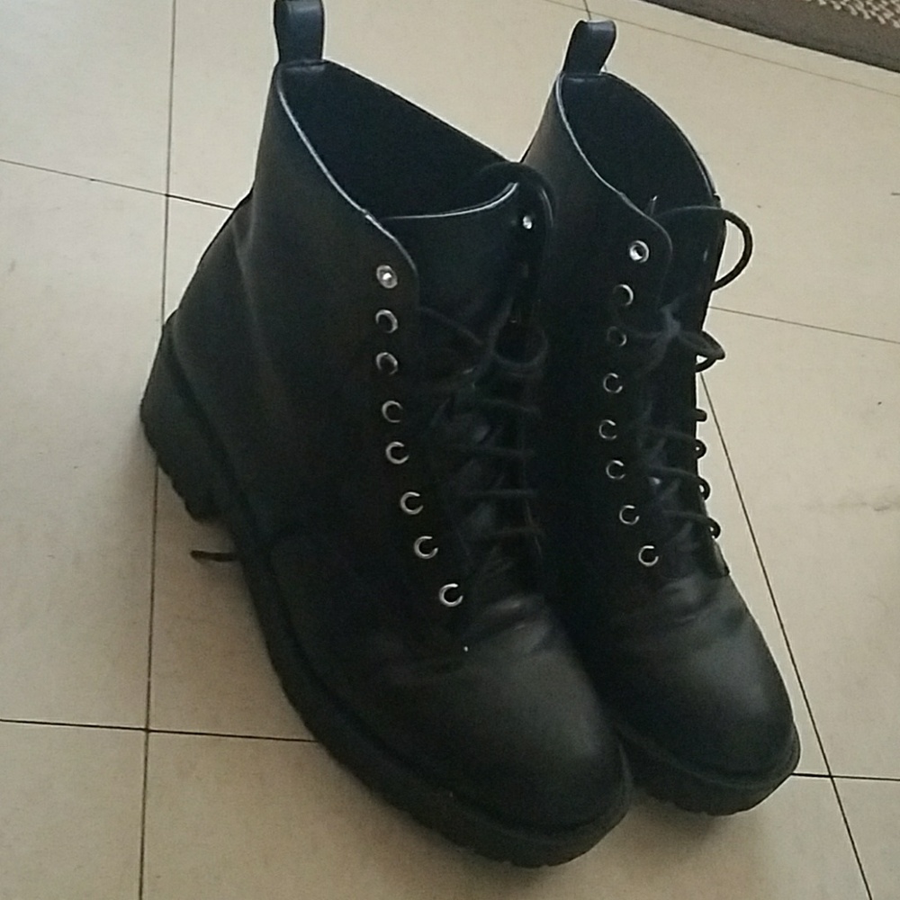 H&M low heel boots