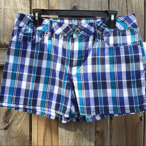Faded Glory Pants - Faded Glory plaid shorts