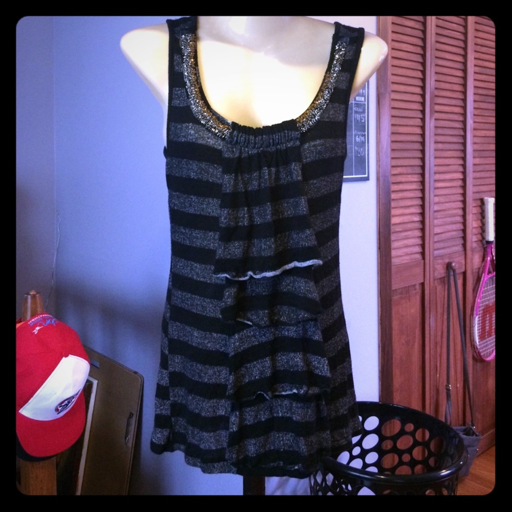 Sleeveless top