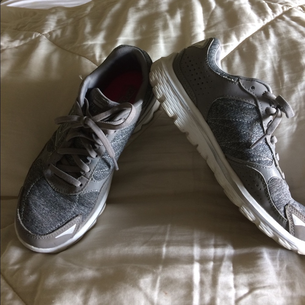 Skechers