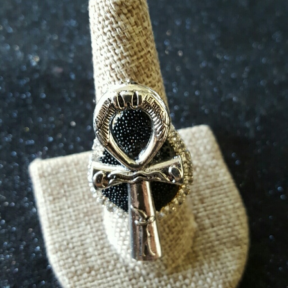 SOLD Ancient Egypt Ankh adjustable ring- - Picture 6 of 6