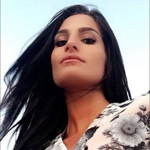 Meet your Posher, Hayden