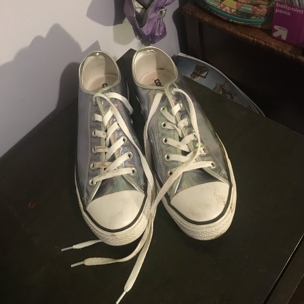 Converse size 10