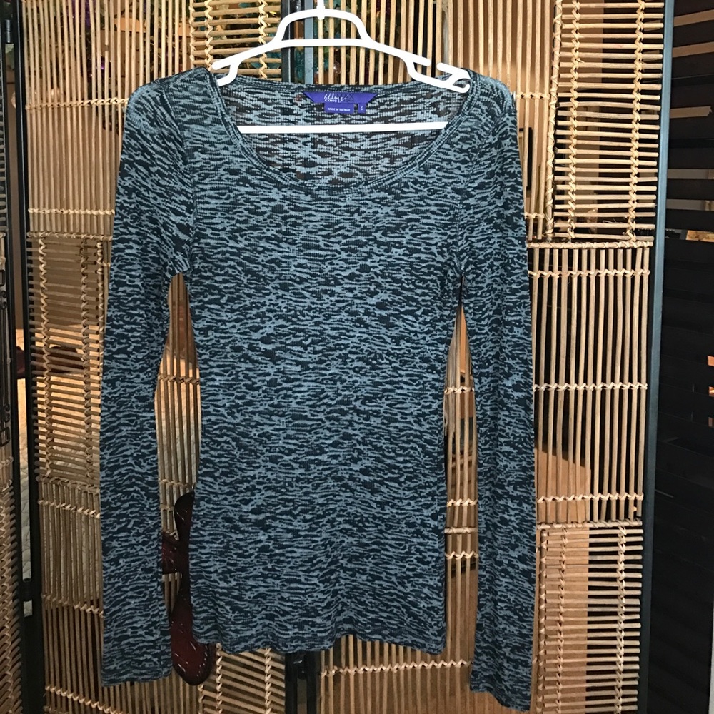 Miley Cyrus MAX AZRIA Scoop Neck Top