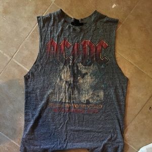 Muscle Tee