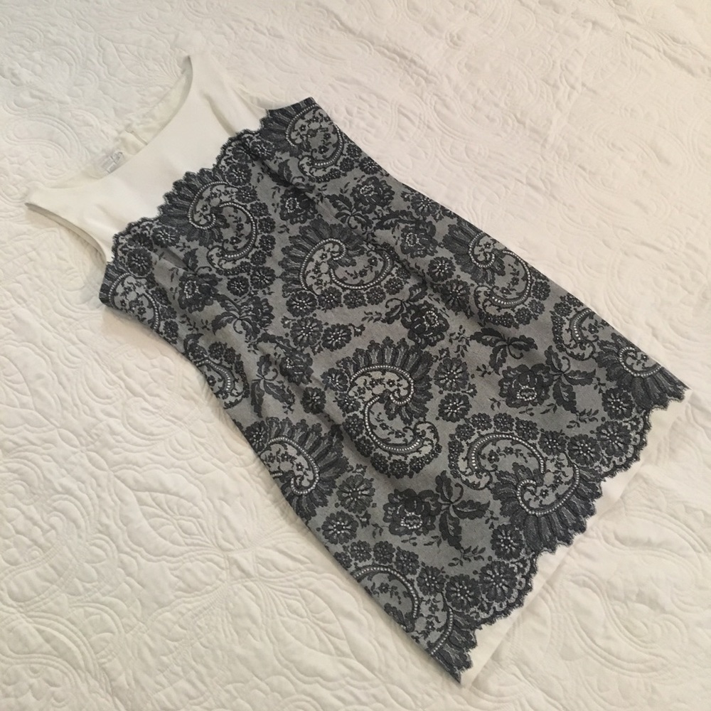 London Times White and Black Dress