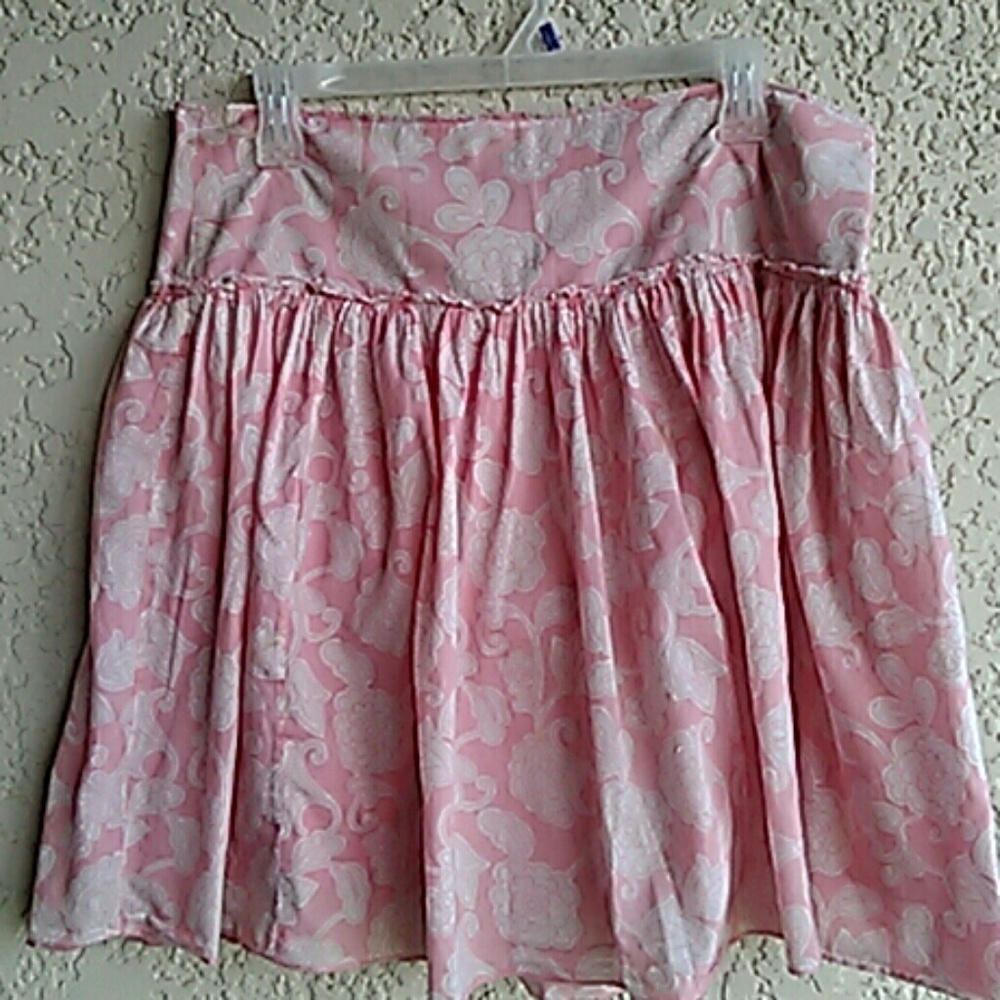 Gap bilayer skirt size 6