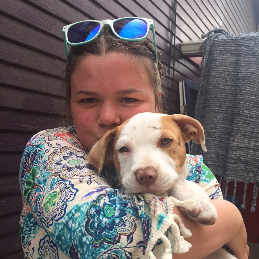 Meet your Posher, Hannah