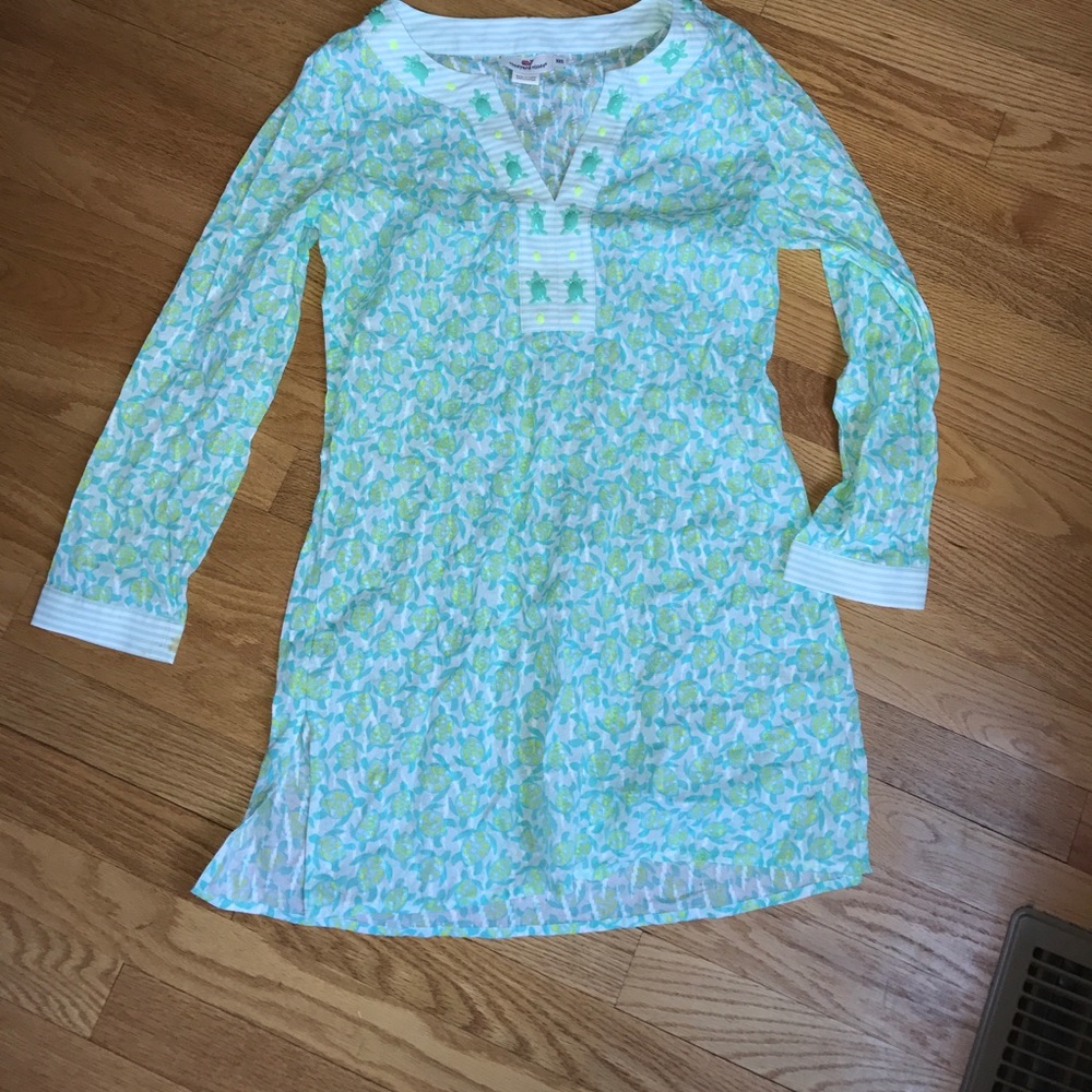 Vineyard vines cover up