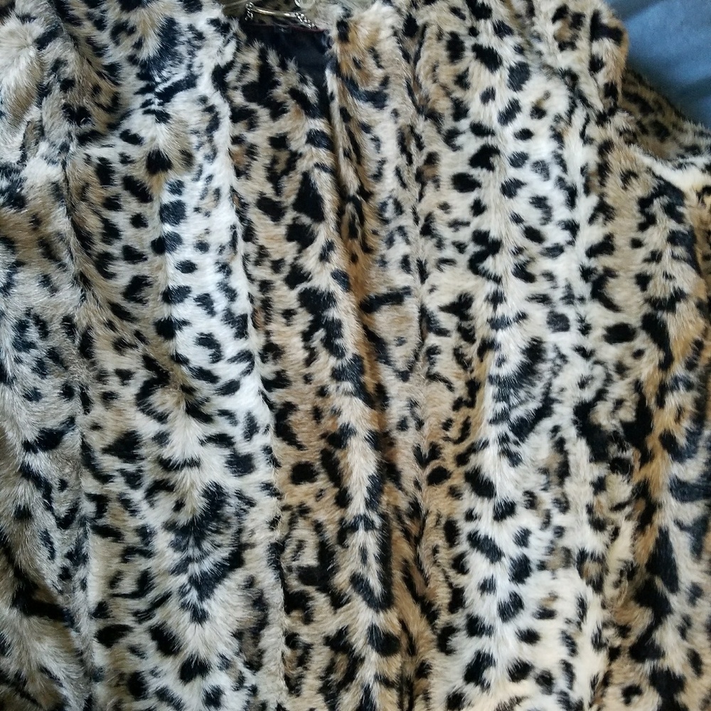 Leopard  faux fur jacket