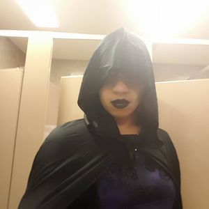 Meet your Posher, Kaila