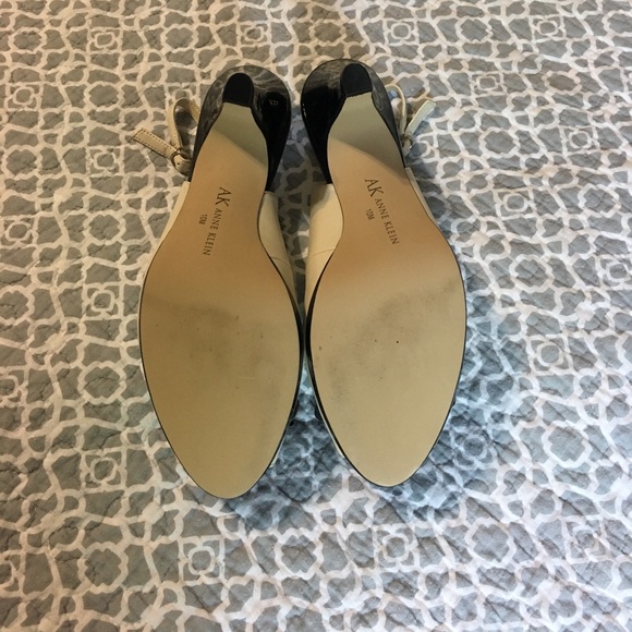 Sling back 3 inch AK heels - Picture 2 of 3