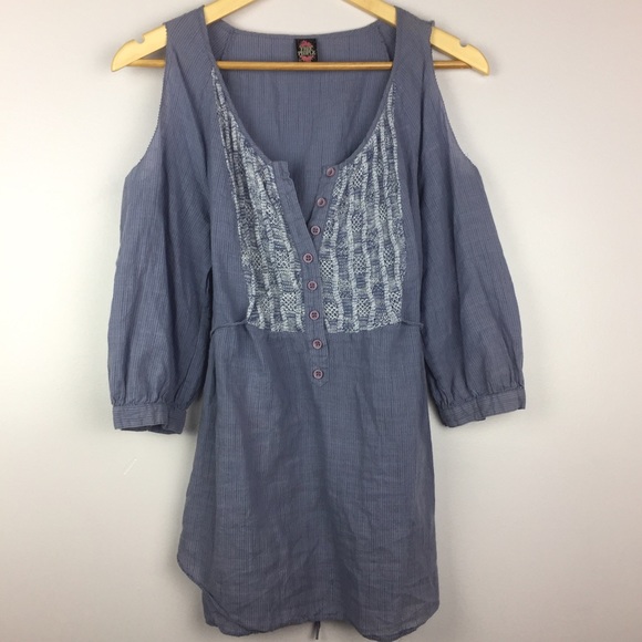 Free People Tops - ⬇️$38 Free People Blue Cold Shoulder Tunic Button