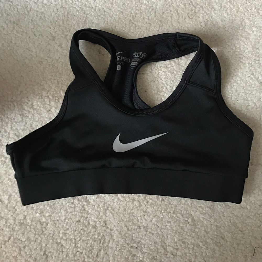 kids black nike sports bra