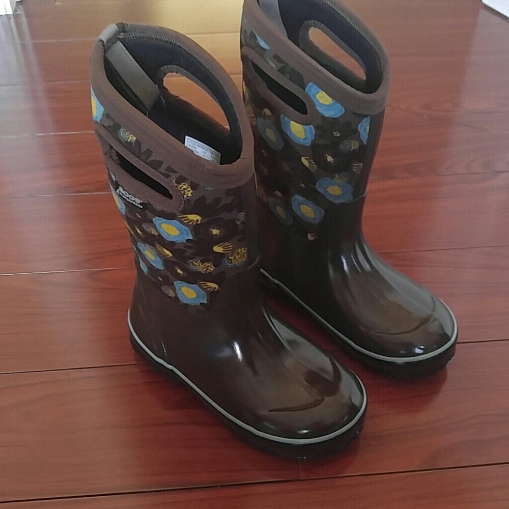 Girls Bogs Rain boots Size 2 Brown Aqua Nordstroms