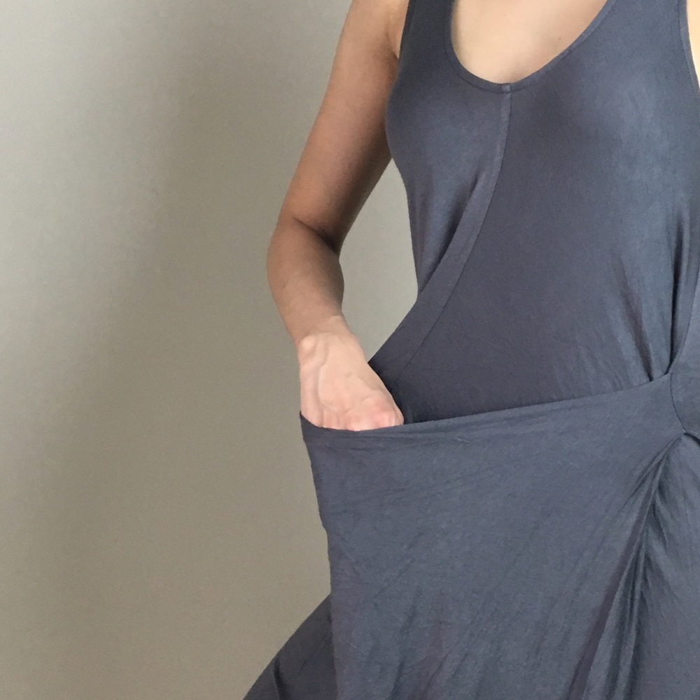Aussie soft twisted drape midi dress - Picture 5 of 5