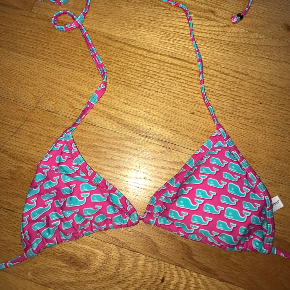 Vineyard vines bathing suit top