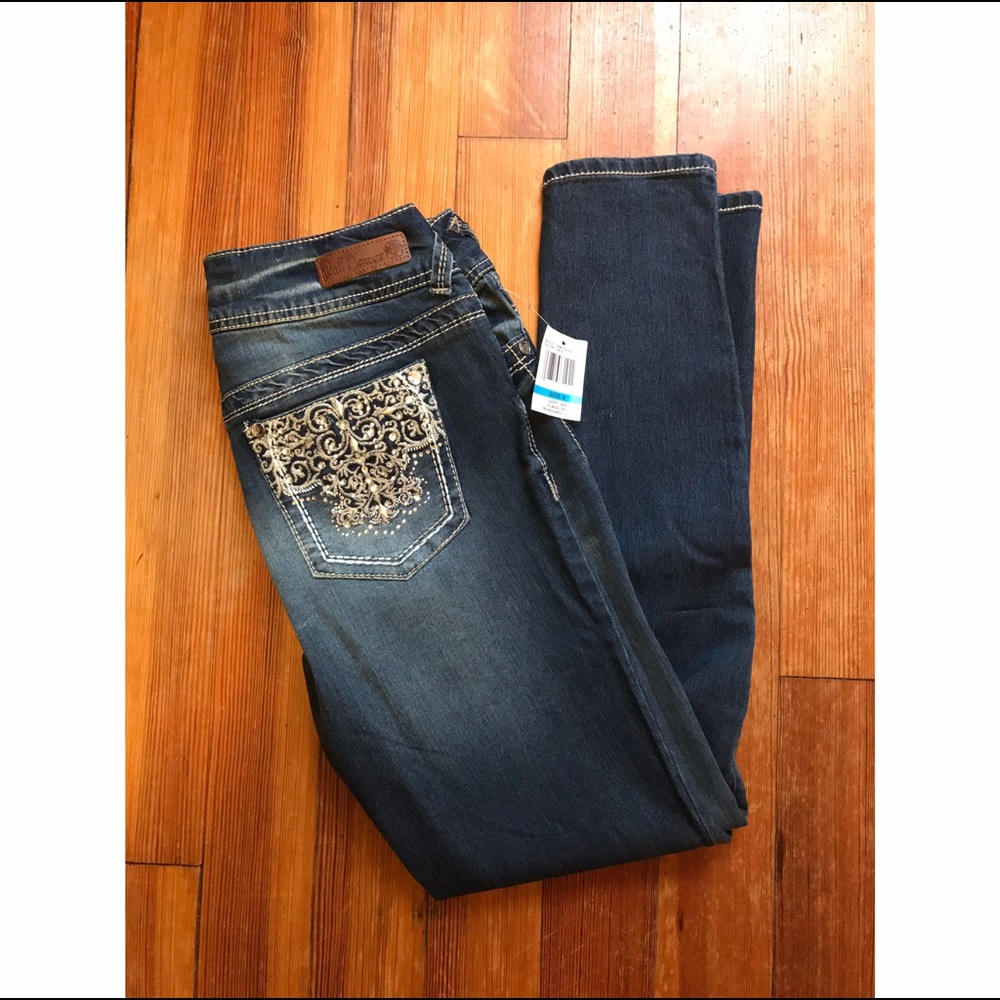 Wallflower Curvy Skinny Jeans