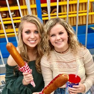 Meet your Posher, Sidney