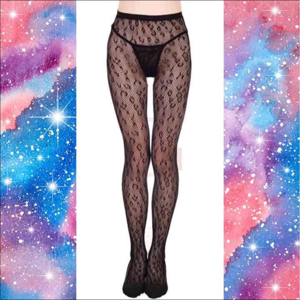 New cheetah print tights