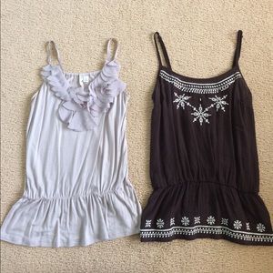 2 tank tops