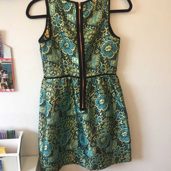 Metallic Floral Minidress - Picture 3 of 4