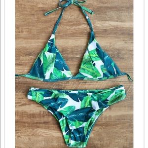 Green leaf print bathing suit