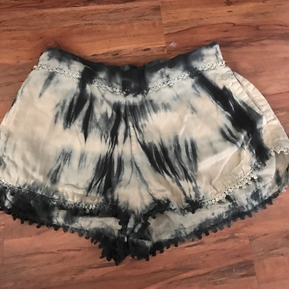 Rustic Tie Dye Flowy Shorts
