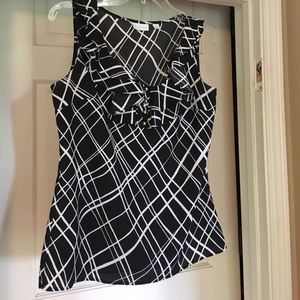 New York & Company tank blouse w/ruffle front