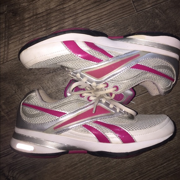 Reebok Shoes - Reebok easytone