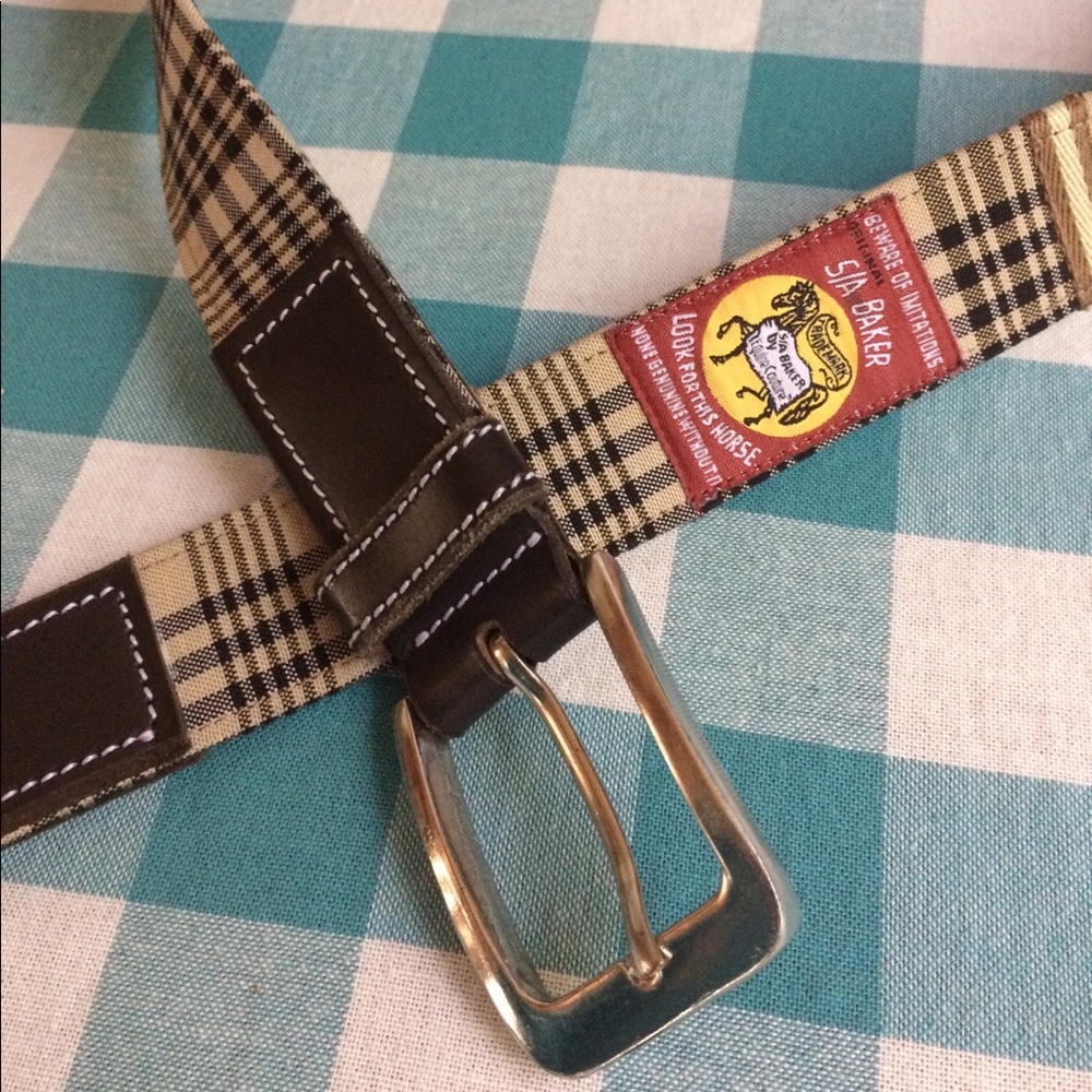 Baker 5A plaid belt size large 🐴