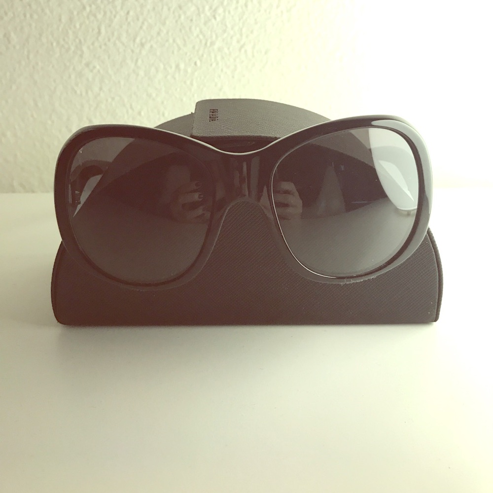 Gorgeous Prada sunglasses with original case