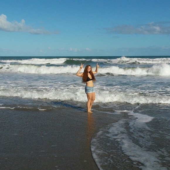 Meet Lyssa😊💙✌ - Picture 2 of 3