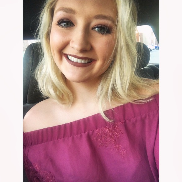 Meet your Posher, Devon - Picture 2 of 4