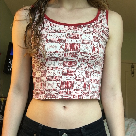 Crop top - Picture 1 of 3