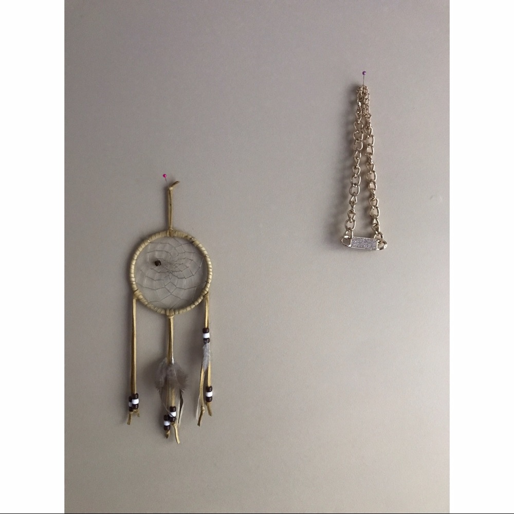 Gold chain with rhinestones