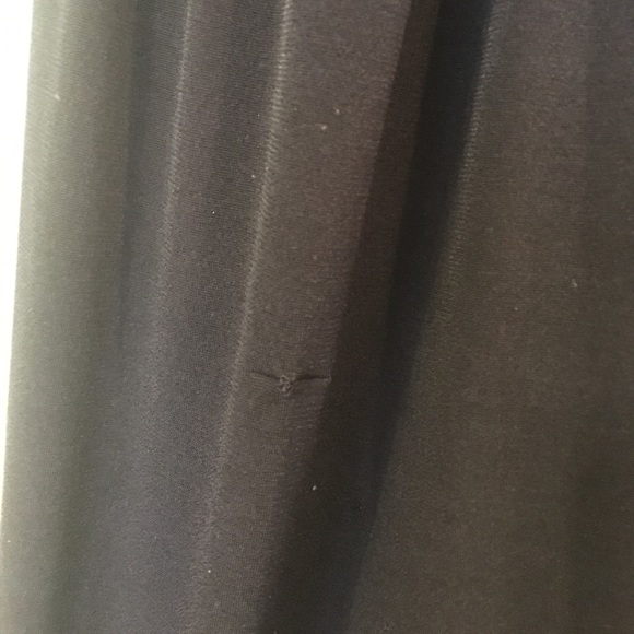 Navy Cold-shoulder Dress - Picture 3 of 4