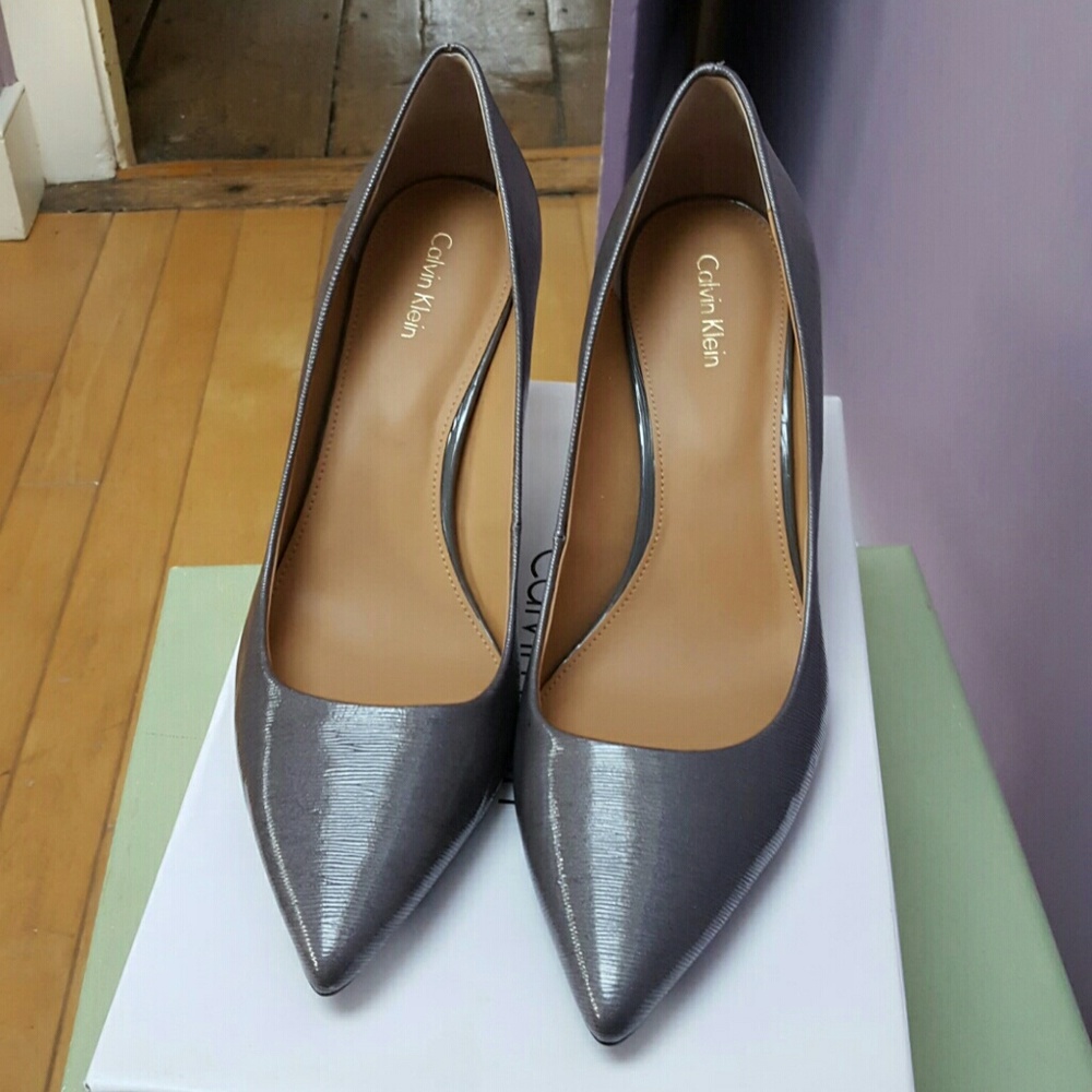 CK pumps
