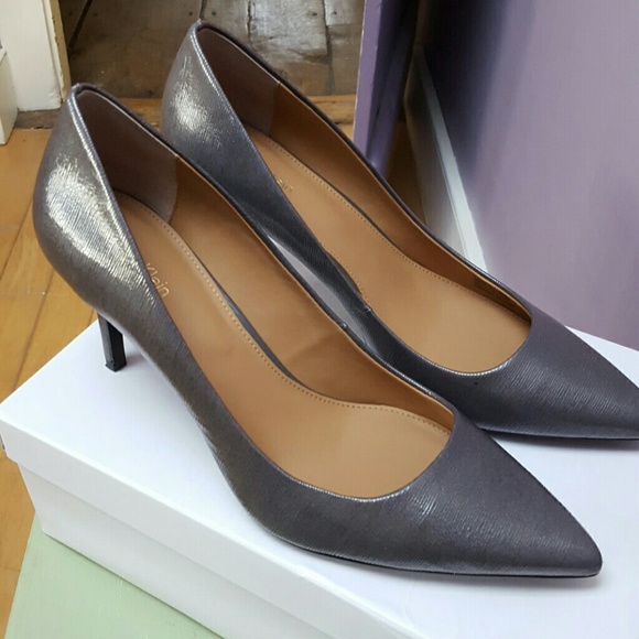 CK pumps - Picture 2 of 5