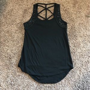 Black High-Low Tank