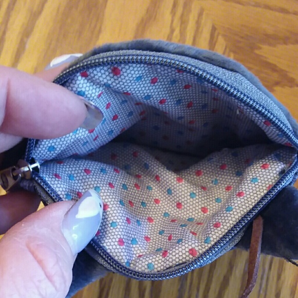 Cat zipper coin purse w/ leather shoulder strap - Picture 6 of 6