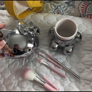 Sephora Hello Kitty brushes and brushes holder