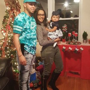 Meet your Posher, Carlos