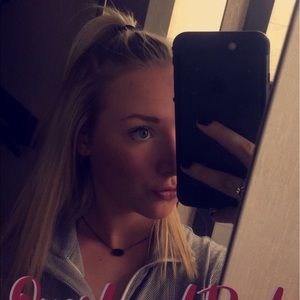 Meet your Posher, Molly