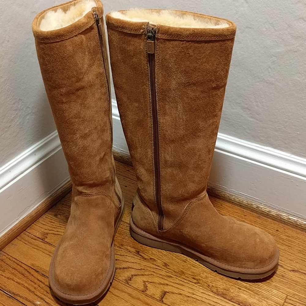Ugg Tall Classic Chestnut